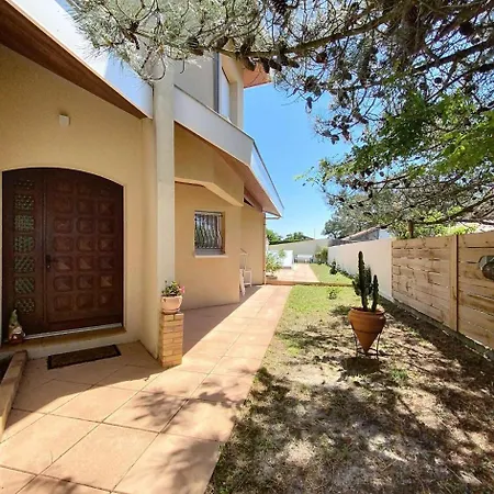 05032-lacanau Ocean - Maison Individuelle 5 Pour 10 Personnes A Ocean, A 400m. Mae-2031 Villa